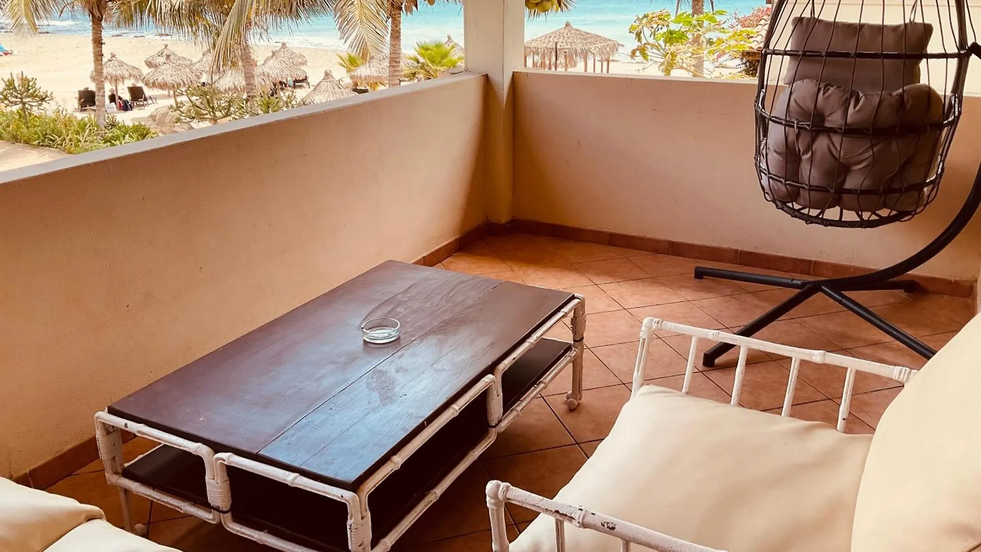 Apartment Terrace, First-Line Sea View サンタ・マリア 0*,
